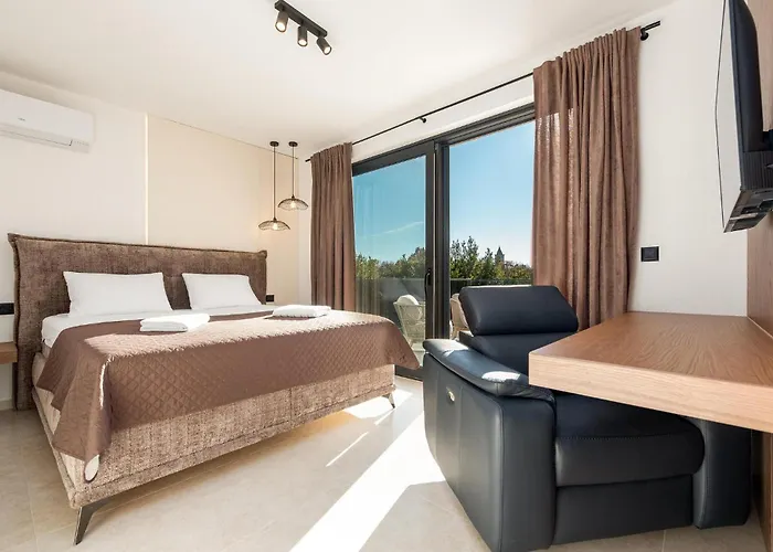Holiday home Awesome In Zaton (Zadar)