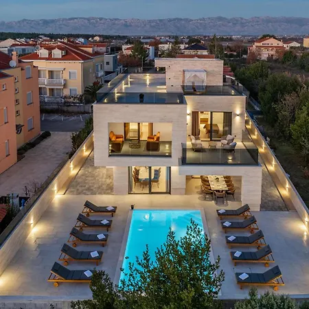 Luxurious In